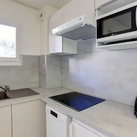 Studio Dans Une Residence Privee Saint-Raphael
