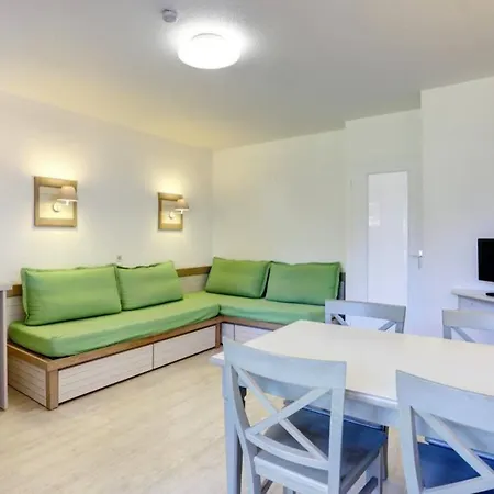 Studio Dans Une Residence Privee Saint-Raphael דירה *